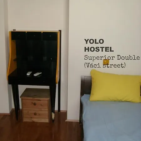 Yolo * Budapest