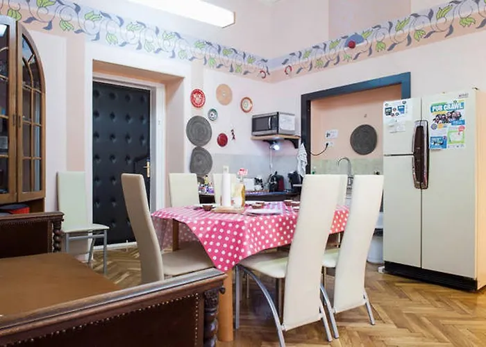 Yolo Будапешт